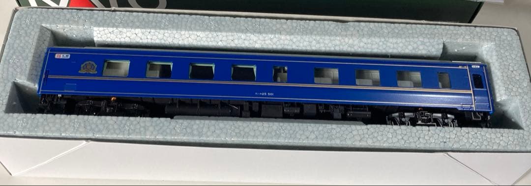 KATO 1-566 寝台特急「北斗星」スハネ25 500番台ソロ・ロビー