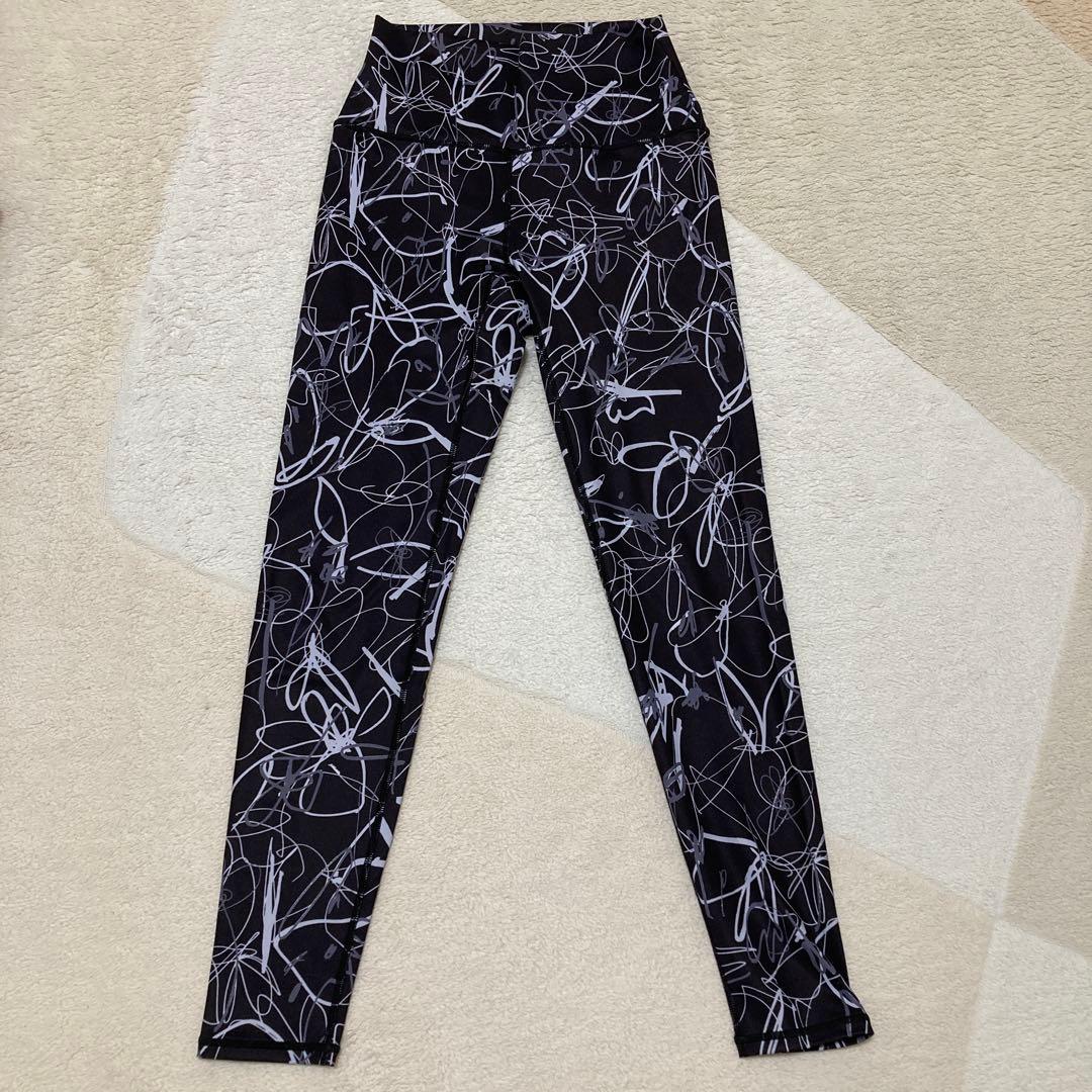 スカーラ　lava リボンフラワーブラトップ、スパッツ、ヘアーバンド　3点セット