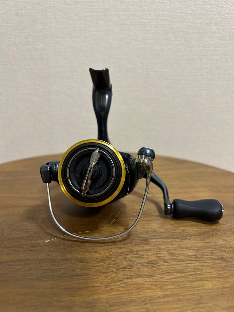 SHIMANO ULTEGRA C2000S スピニングリール