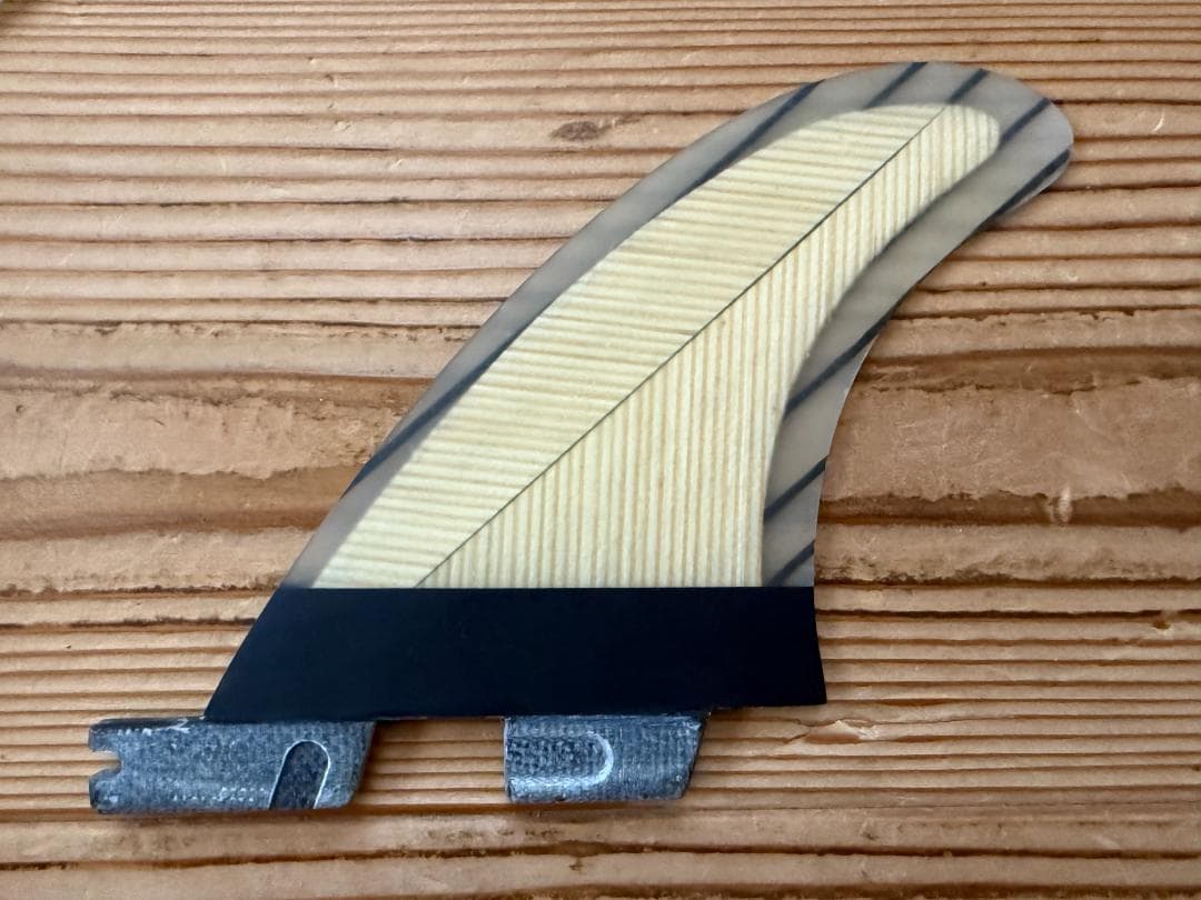 FIRE WIRE FCS2 バンブーコアのクワッドフィン 4枚セット M