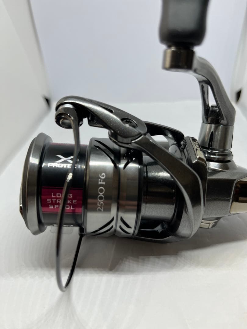 【新品未使用】シマノ　スピニングリール 21コンプレックス XR 2500 F6
