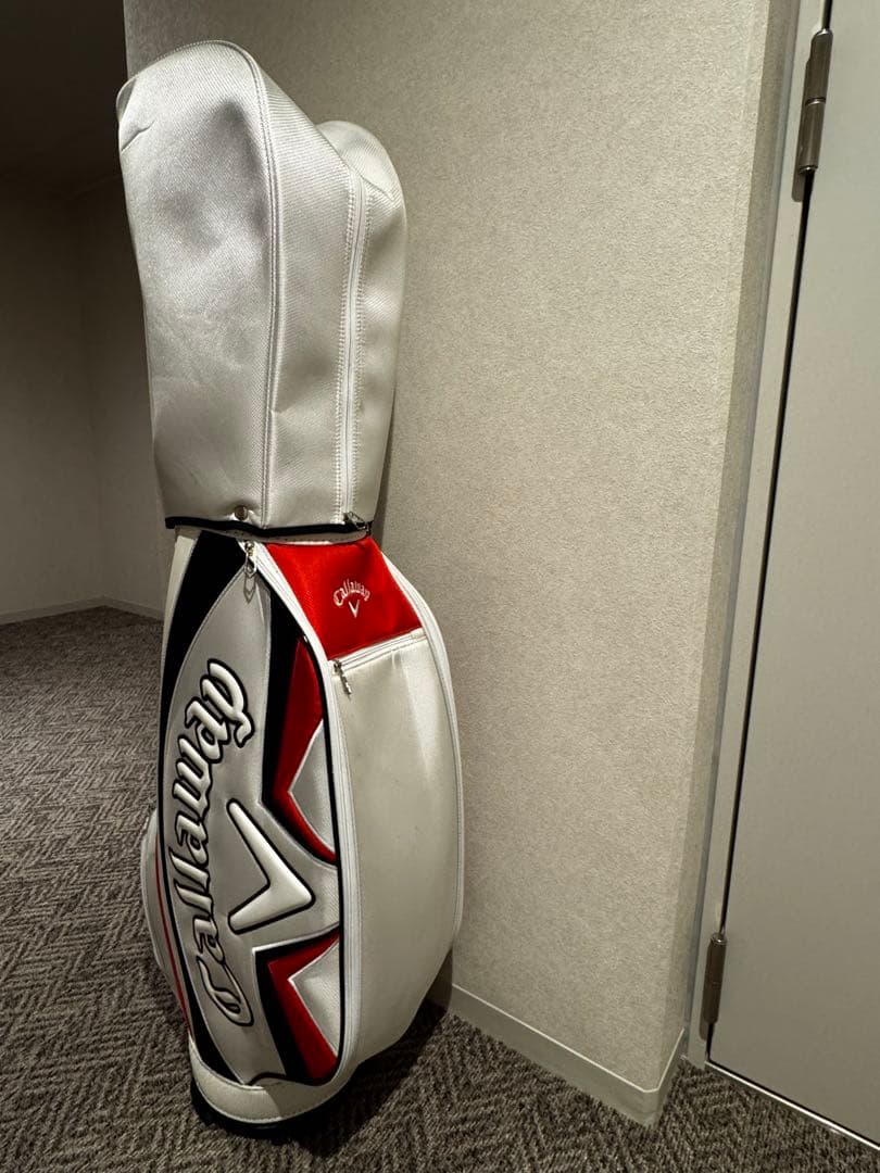 【美品/1度のみ使用】キャロウェイ Callaway キャディバッグ赤カバー付