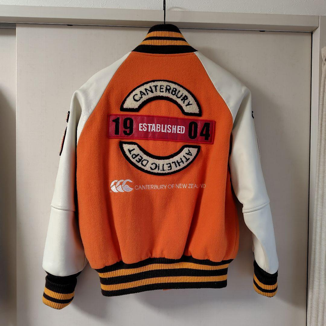 カンタベリー　 袖牛革 ワッペン スタジャン 　サイズ Ｍ