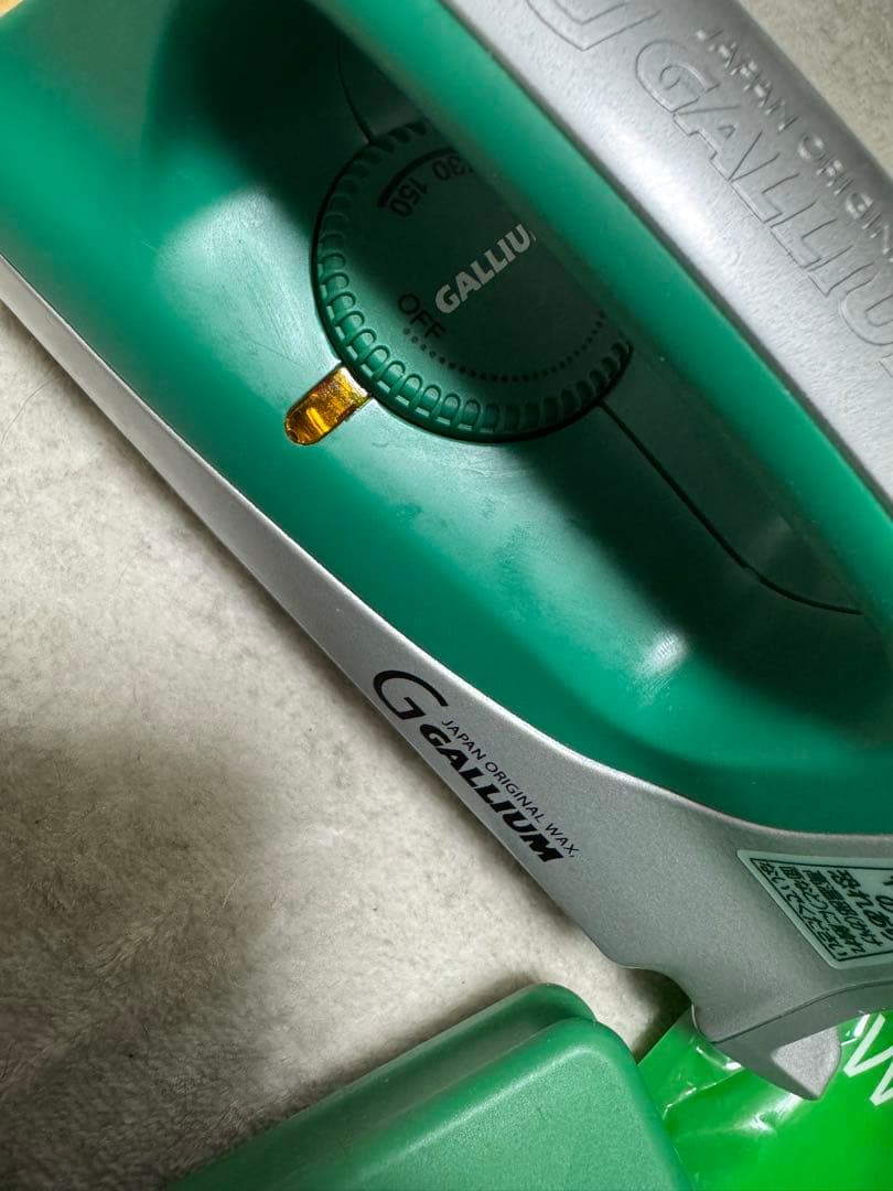 スノーボード　ガリウムワクシングアイロンセット