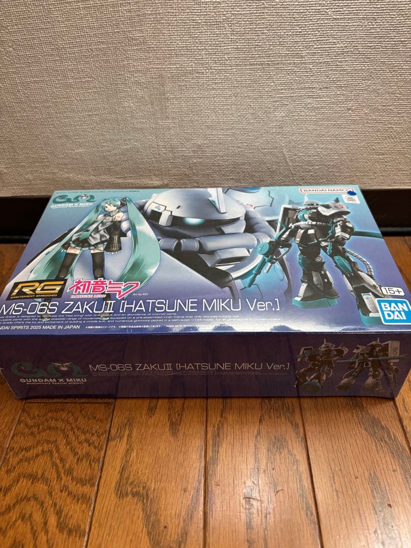 新品未開封　RG ザクII 初音ミクver. 限定
