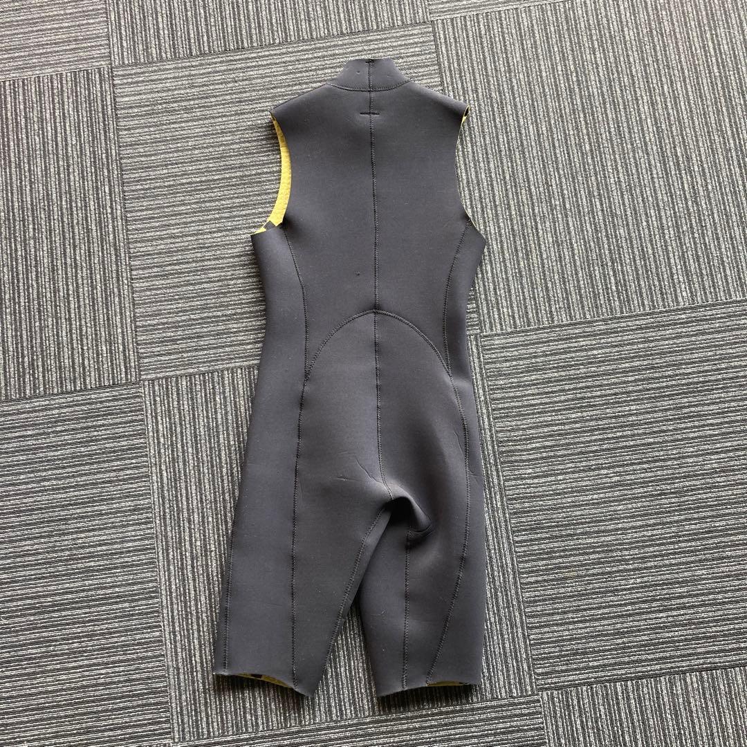 【新品】ウェットインナー　サーフィン　ショートジョン　S