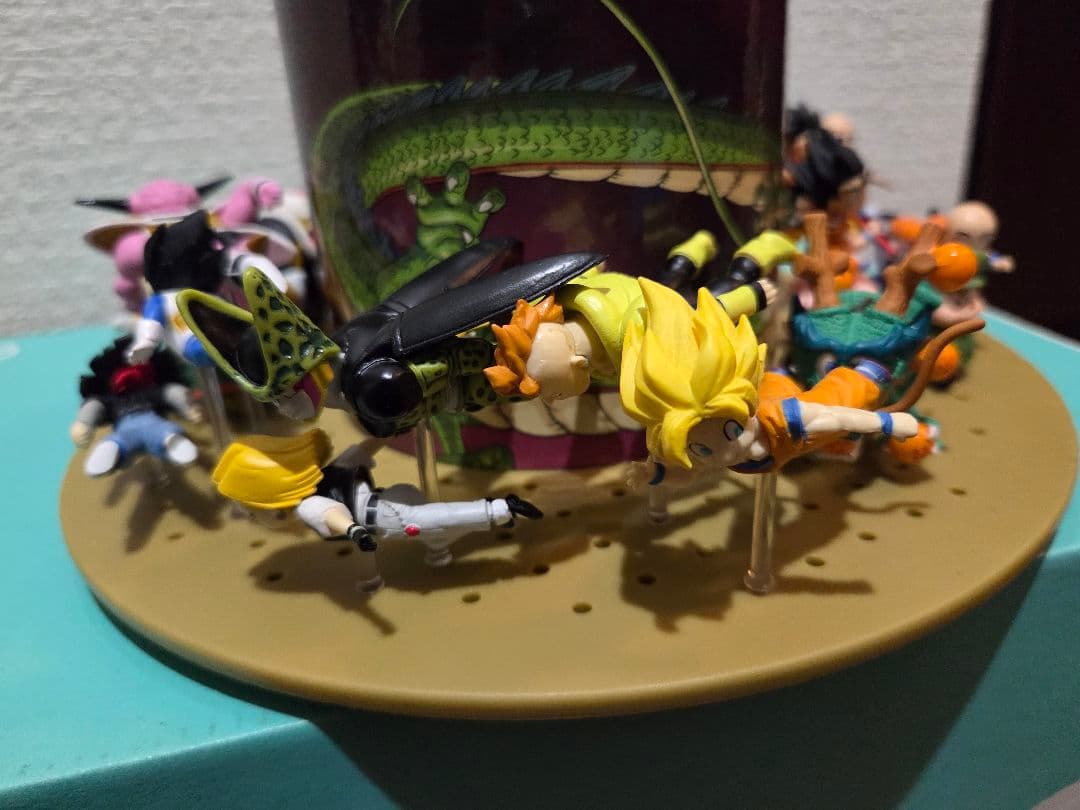 ドラゴンボール　背表紙　フィギュア