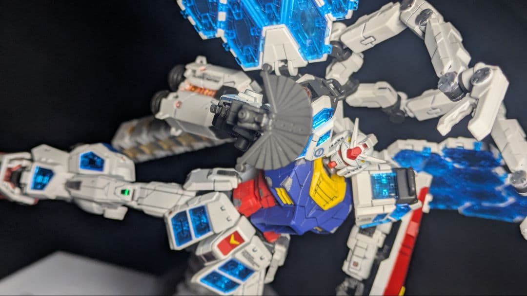 万博ガンダム 塗装済 ガンダム ガンプラ グラスフェザー rx-78-2 高达