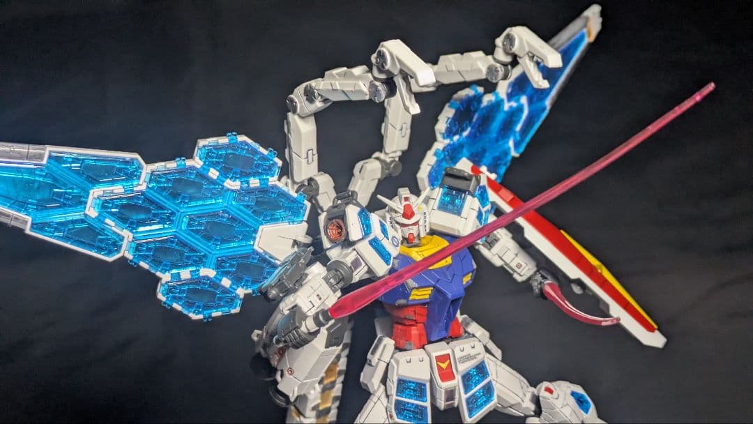 万博ガンダム 塗装済 ガンダム ガンプラ グラスフェザー rx-78-2 高达