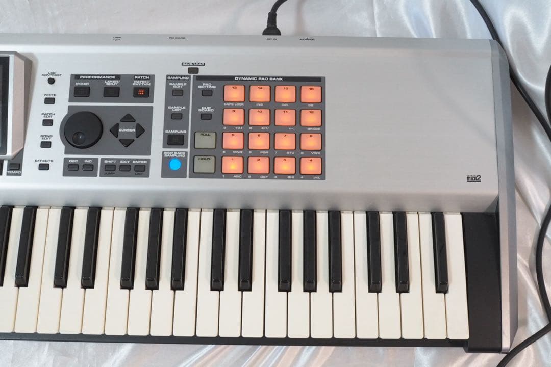 Roland Fantom X7 シンセサイザー 76鍵