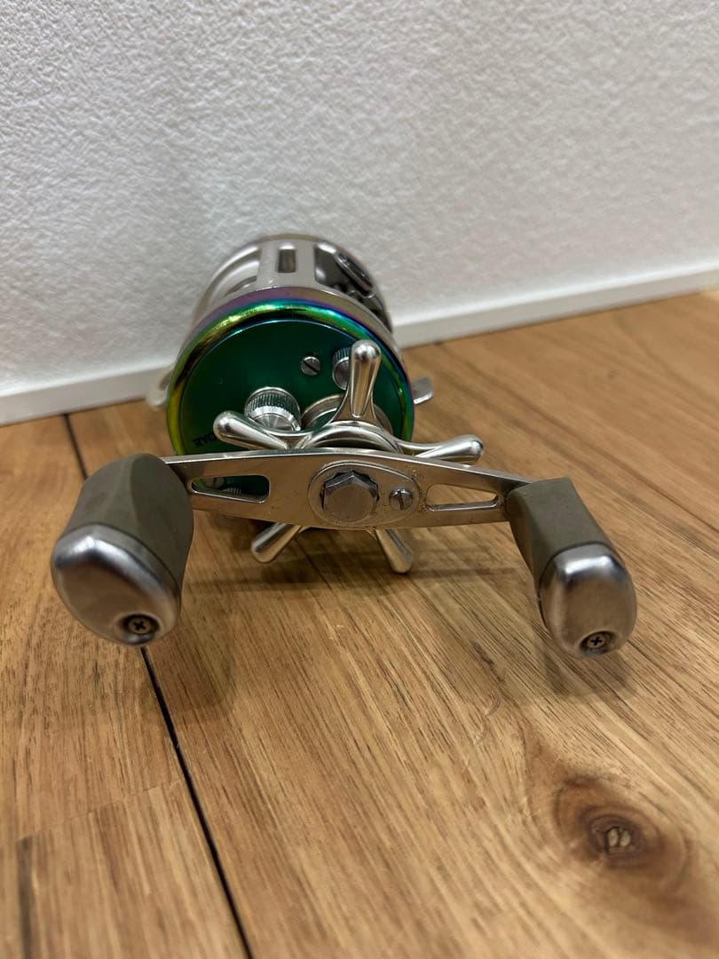 リョービ　バリウスF200 　RYOBI VARIUS F200