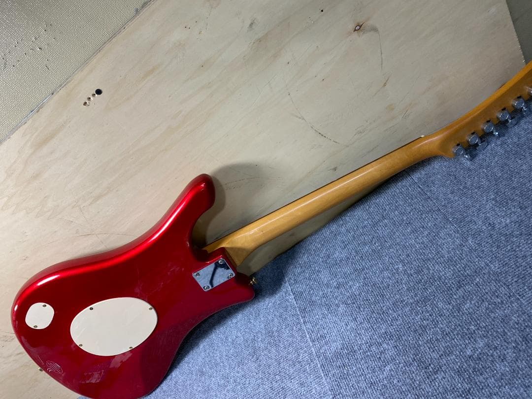 617 YAMAHA SGV 300 レッド