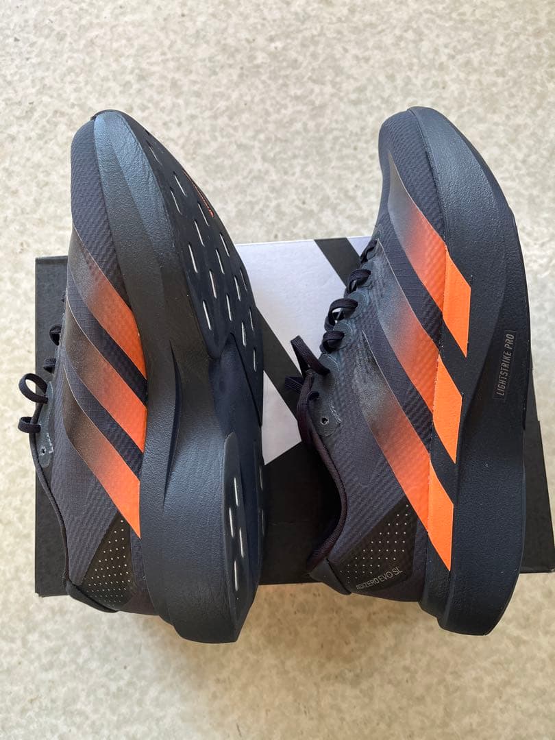 【1回のみ使用】アディダス　アディゼロエボSLウーブン メンズ25.0cm