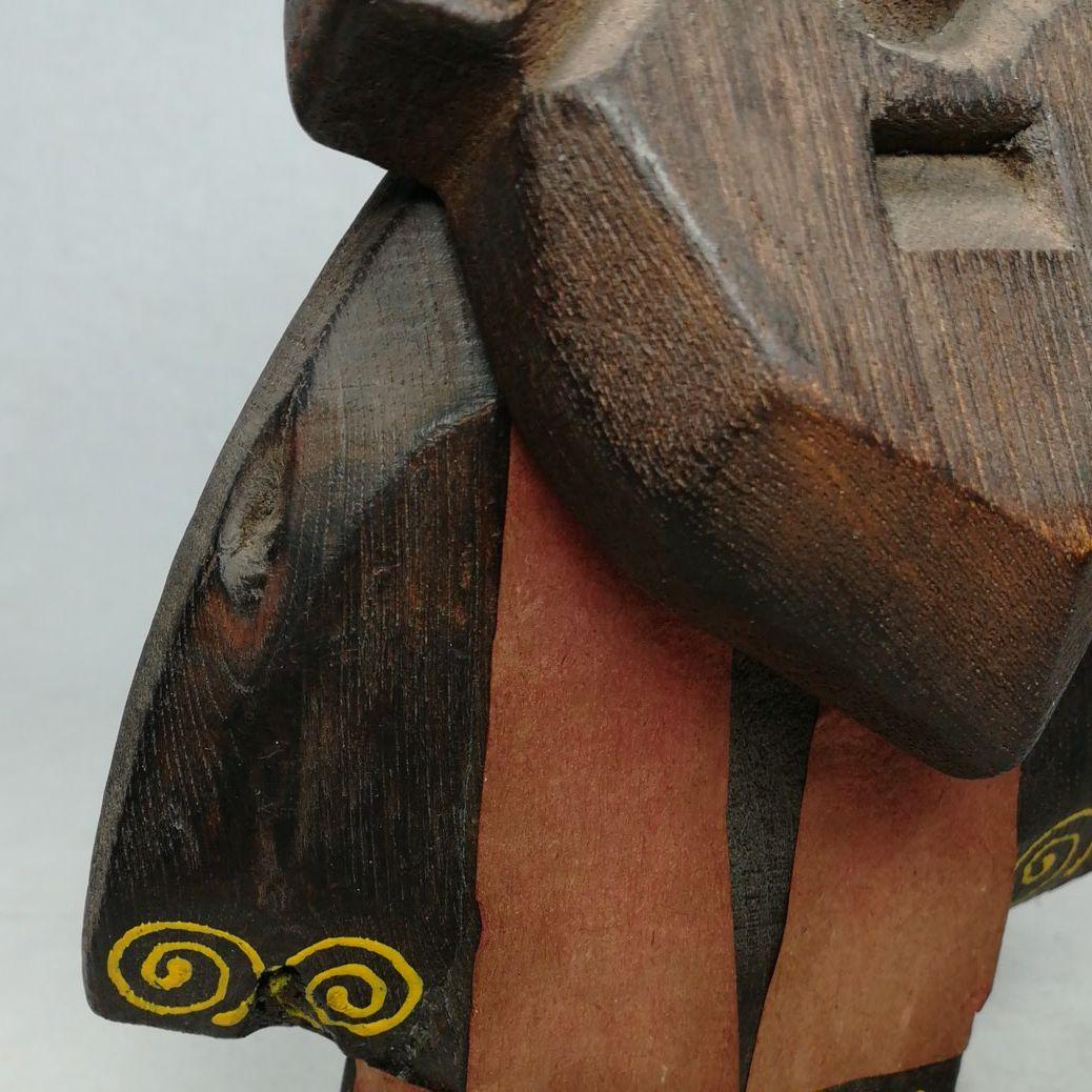 アイヌ彫　木彫　彫刻　民族衣装　ニポポ　コロポックル　コロボックル　人形　置物