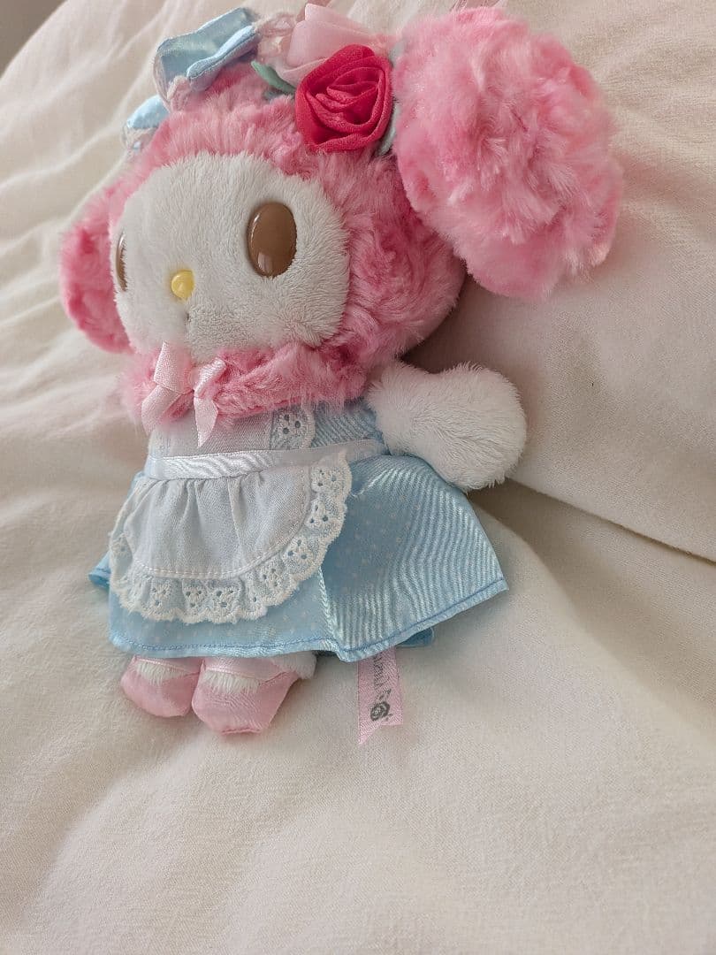 希少　マイメロディ　ローズラビリンス　ぬいぐるみポシェット　40周年　2015年