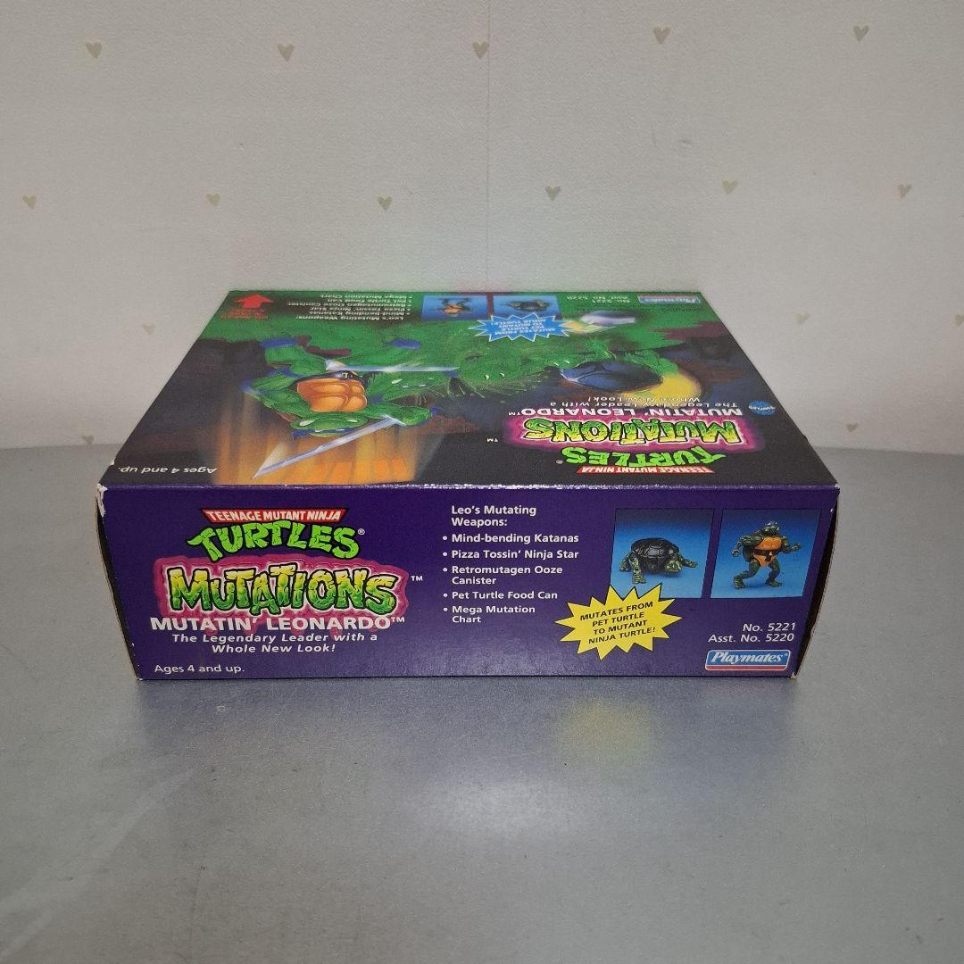 ミュータントタートルズ レオナルド タカラ playmates フィギュア
