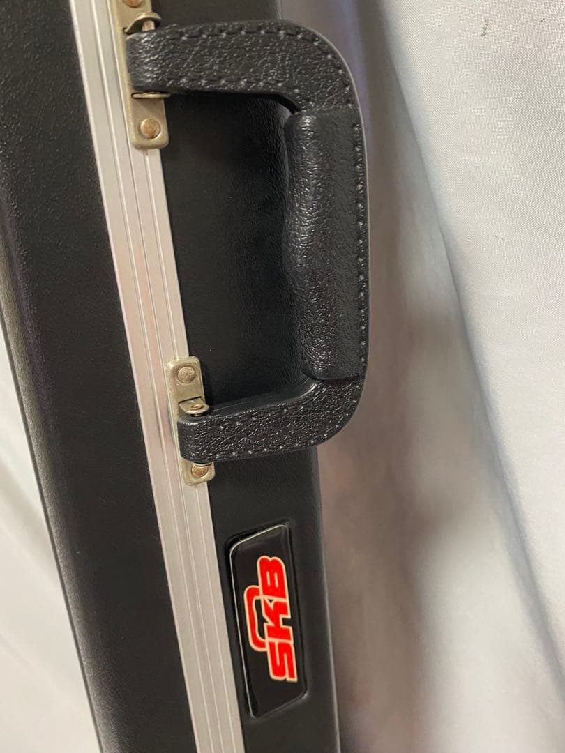 2723❣️ エレキベース用（ジャズべ型）ハードケース SKB