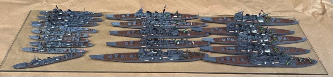 TYPE-A 戦艦プラモデル　完成品　ガラスショーケース付き！