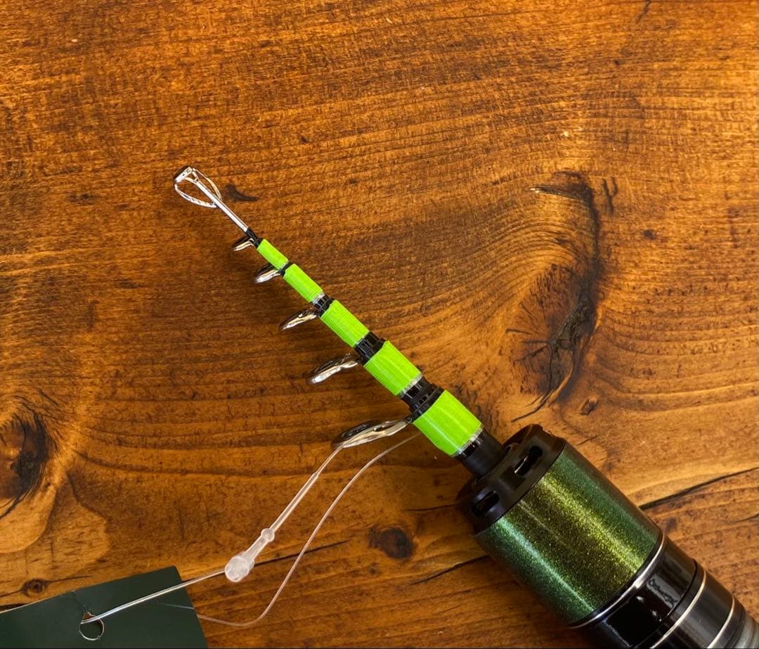 超コンパクト　トラウトロッド　5ft ベイトロッド グリーン　渓流釣り　テレスコ