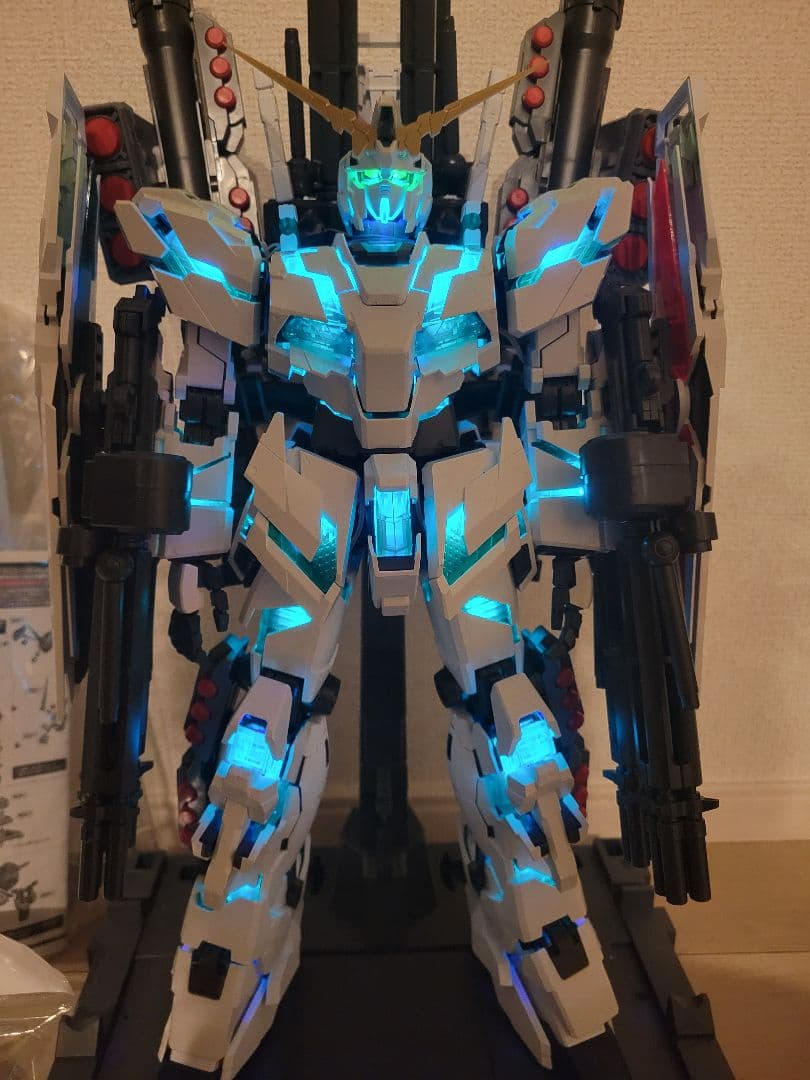 PGユニコーンガンダム最終決戦 LEDライトアップ機能付き フルアーマーユニット
