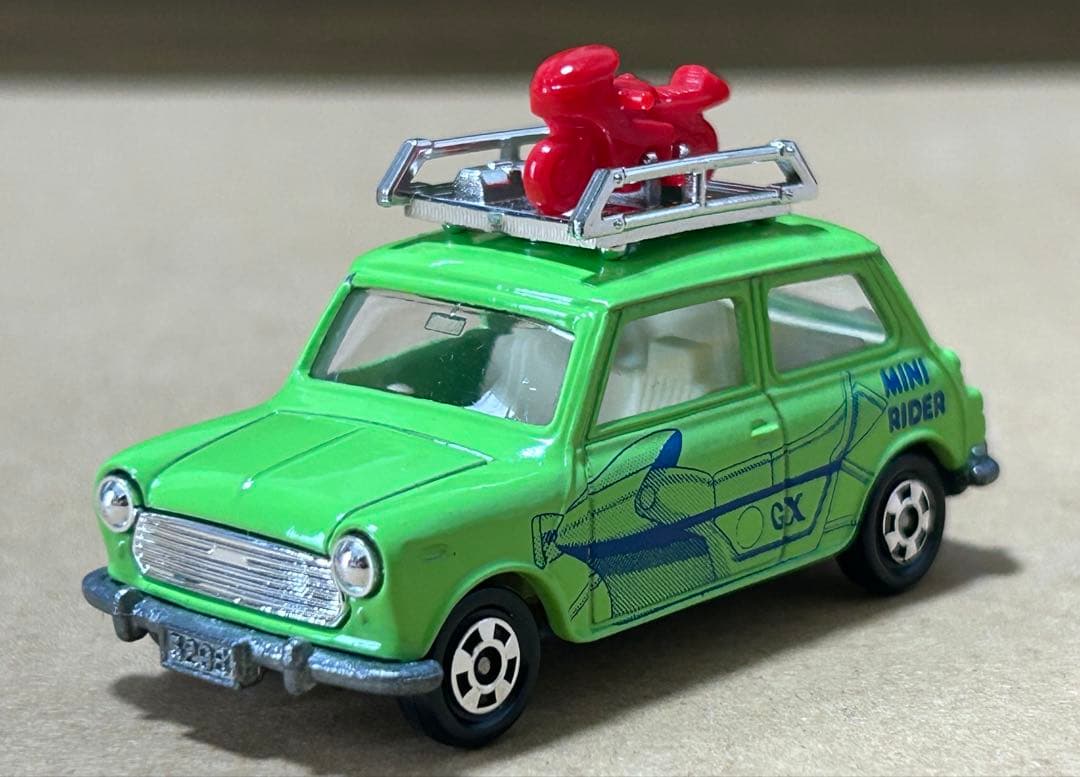 日本製 トミカ ミニクーパー ポケバイ付