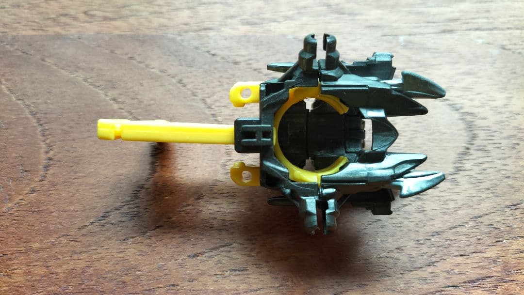 希少　クロスファイトビーダマン　メタルコア　4点セット