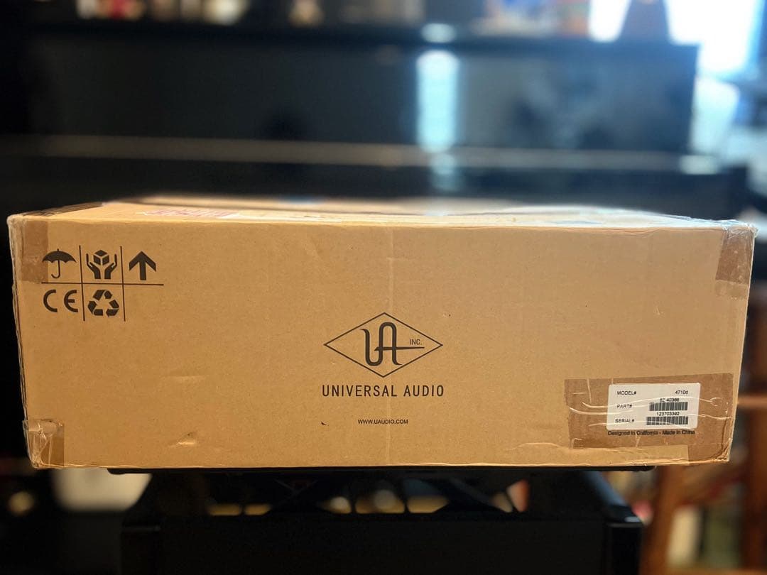 【完動美品】UNIVERSAL AUDIO 4-710D 高級マイクプリアンプ