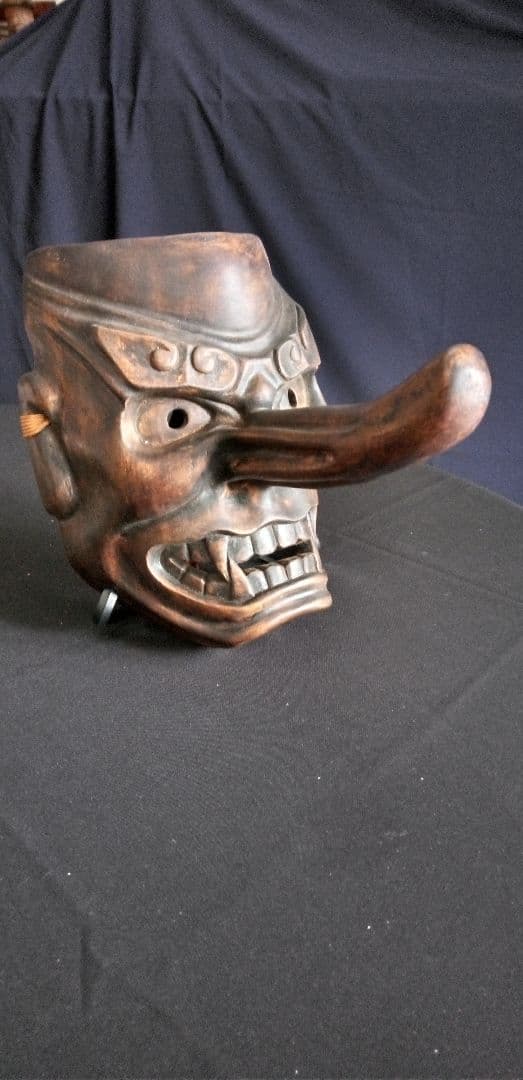 木製天狗、神楽面 鬼の顔 約20cm x 25cm
