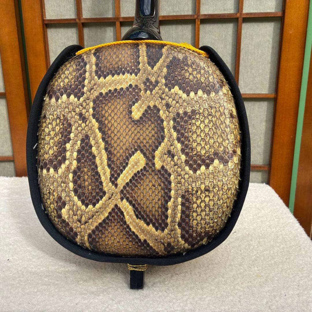 沖縄三線 蛇 脱皮 本革製