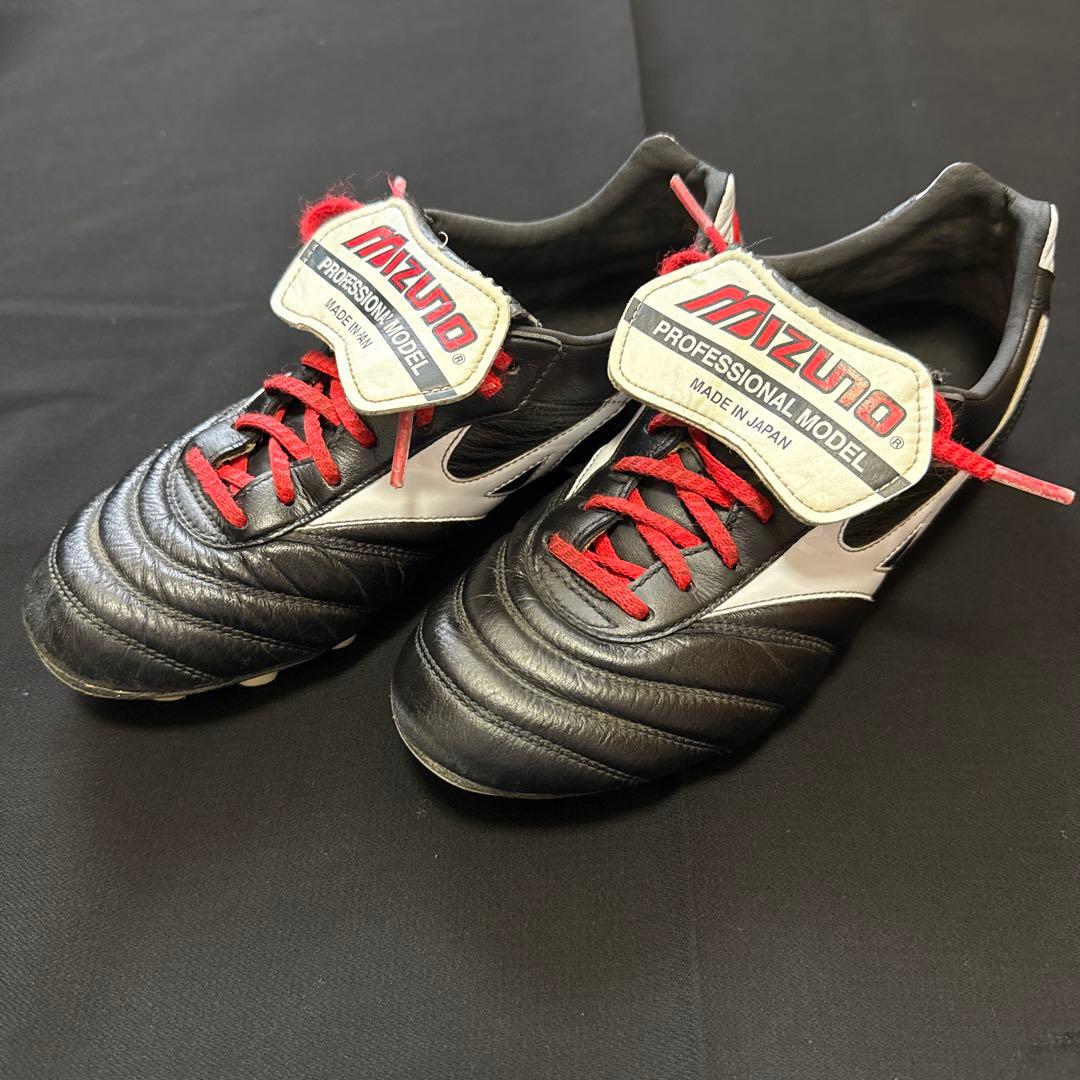 ミズノ　モレリア2 ブラック　23cm