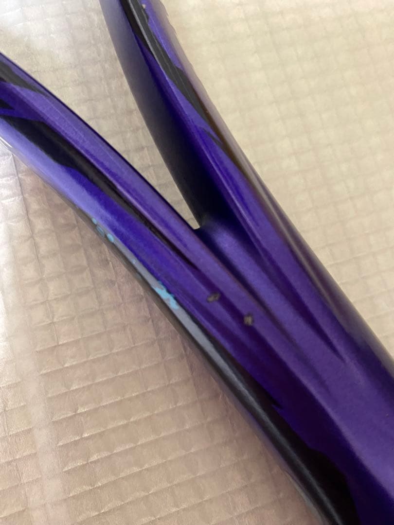 VOLTRAGE 7S アメジスト　中古　ケース付き　テニス