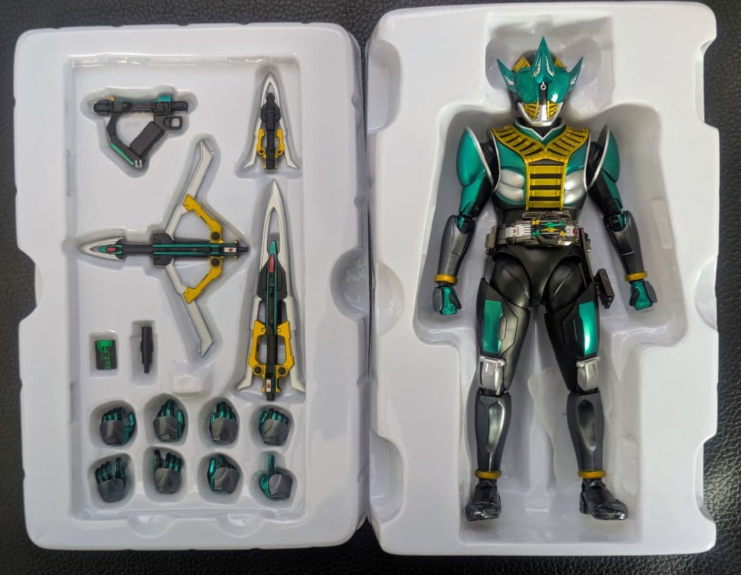 SHFiguarts 真骨彫製法 仮面ライダーゼロノス アルタイルフォーム