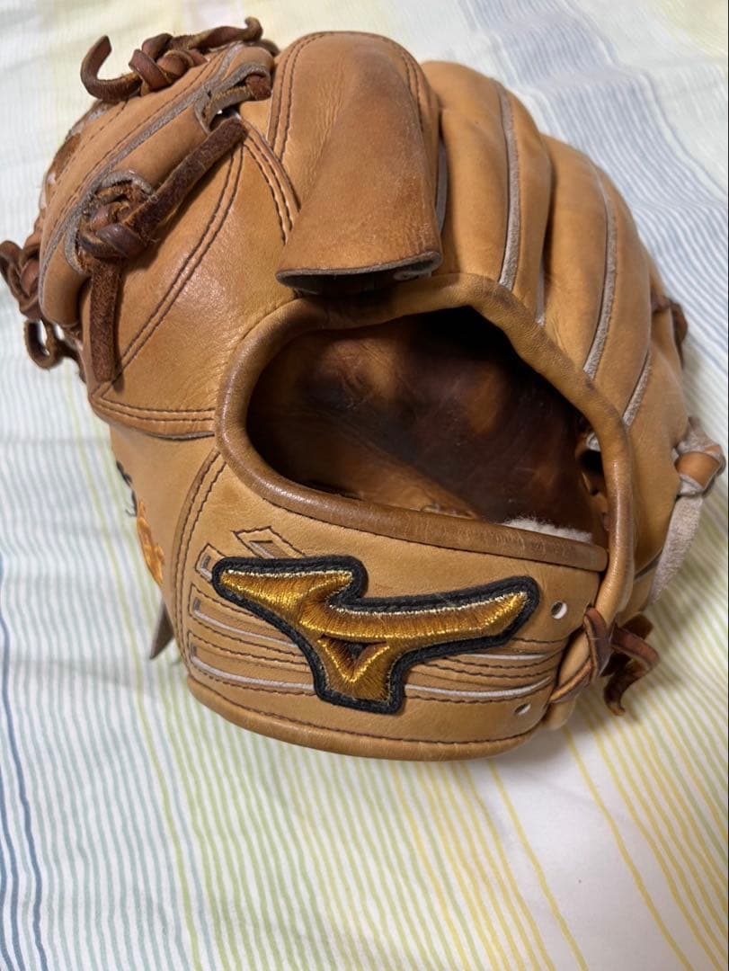 巨人 高木京介グローブ