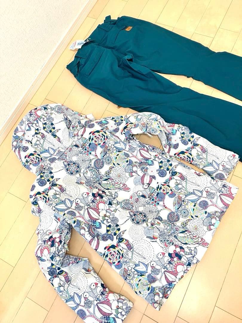 ROXY ロキシー　レディースS/M スノーボードウェア　上下セット！
