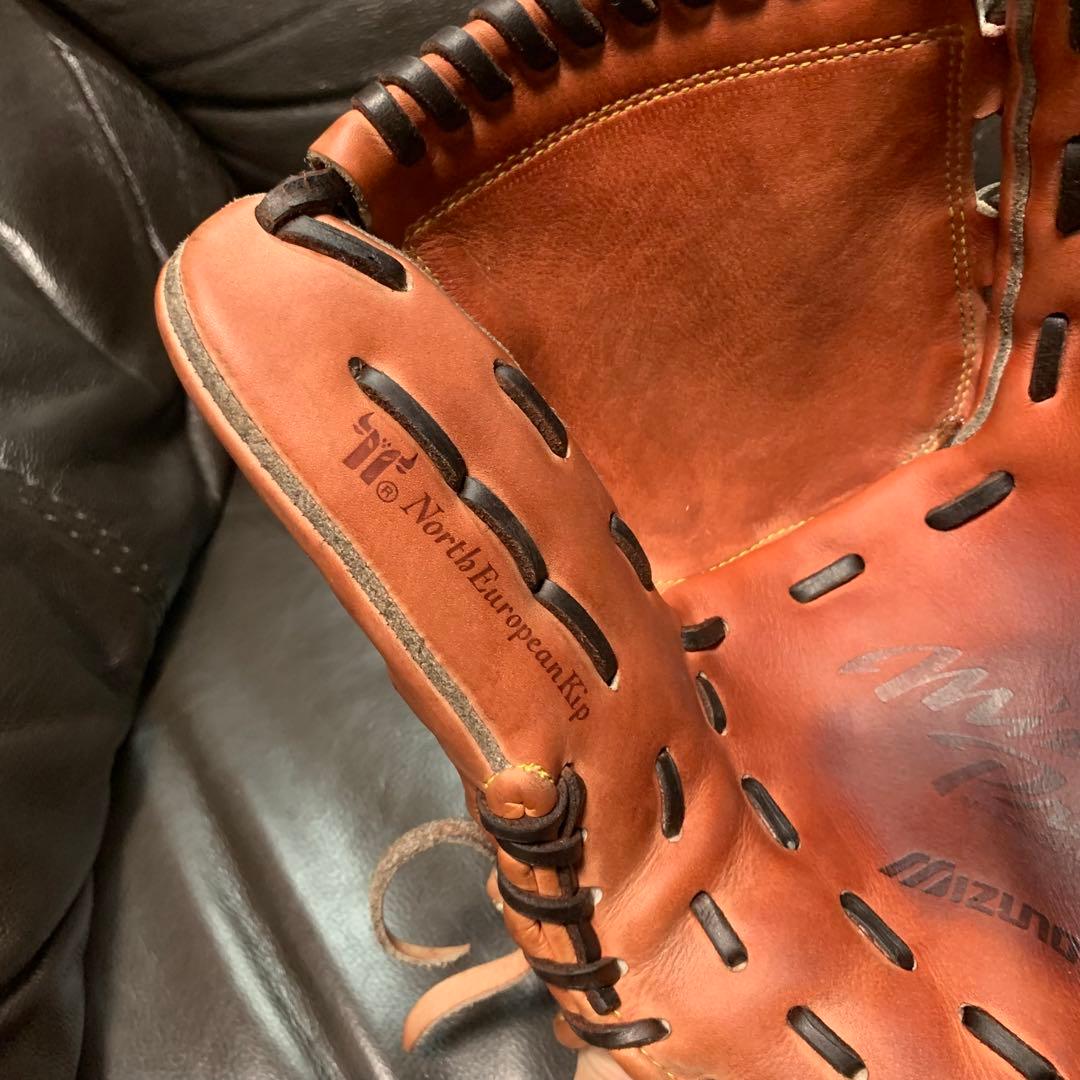 コ*ー様 ミズノプロ　硬式投手用グローブ　ノースヨーロピアンキップレザー