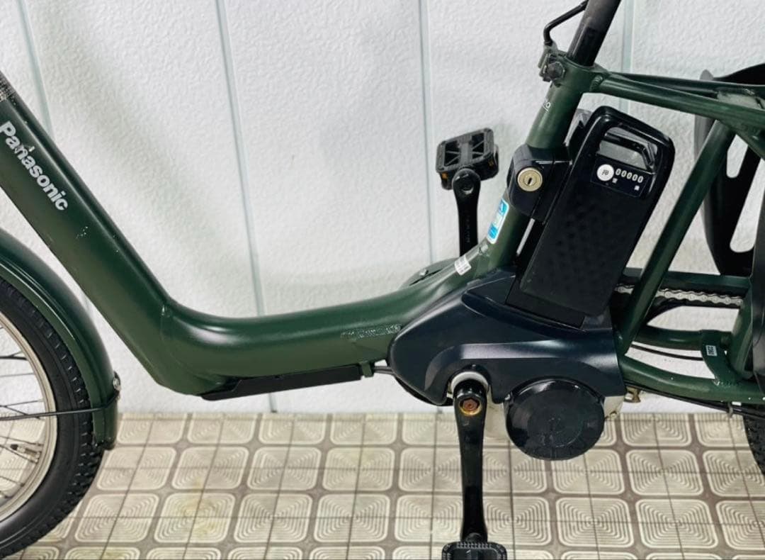 田*中様 20インチ メーカー : PANASONIC 車名 :ギュットアニーズ