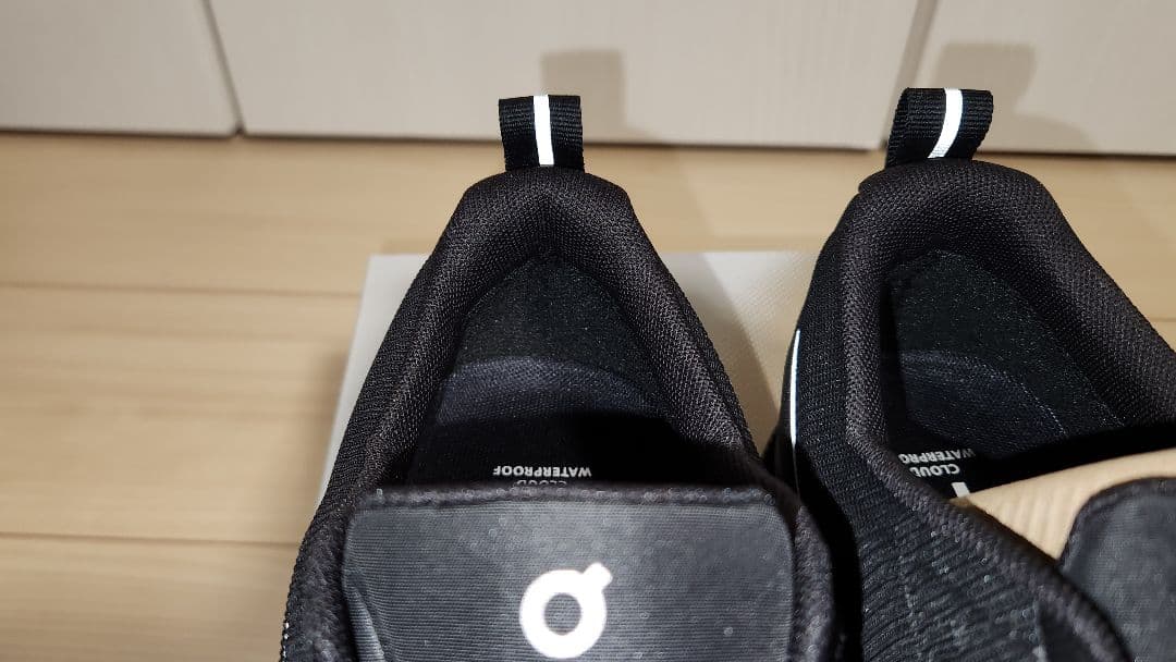 【新品未使用】On Cloud５Waterproof オン クラウド５ 27cm