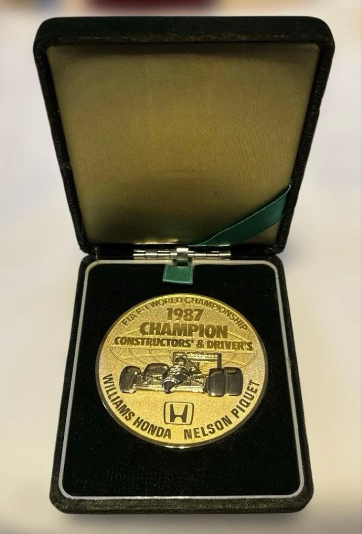 1987 F1CHAMPIONメダル