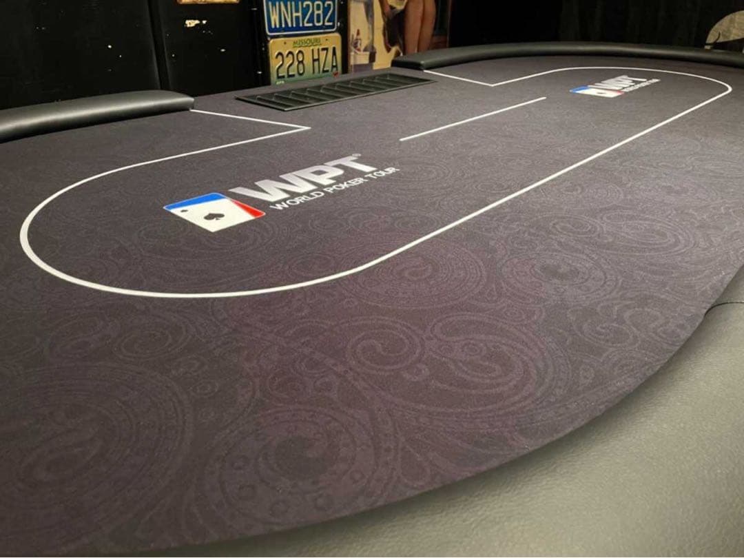 激レアWPT仕様！ポーカーテーブル10人バカラ ブラックジャック 引取用お得商品