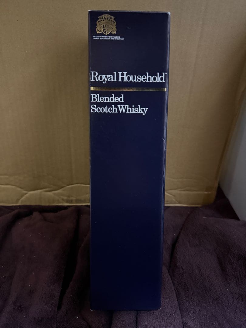 ロイヤルハウスホールド ブレンデッド スコッチウイスキー箱付750ml
