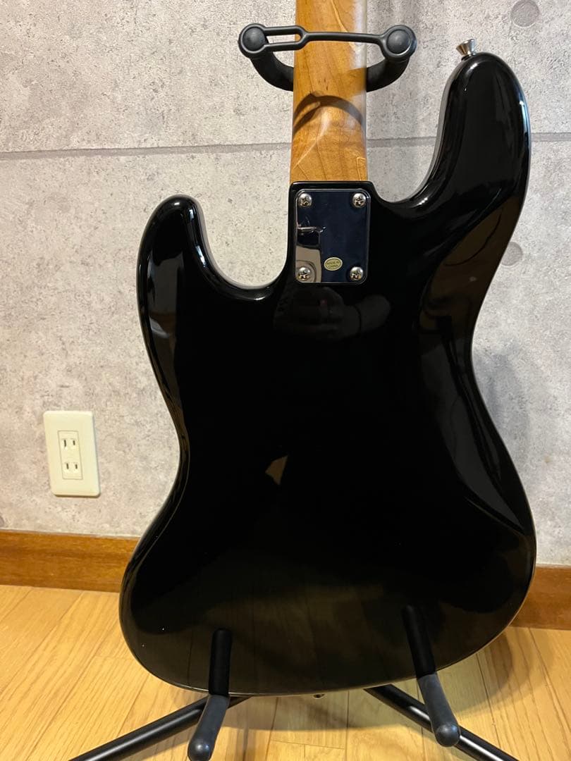 美品　ベーススタンド付　Bacchus バッカス BJB-1-RSM/M BLK