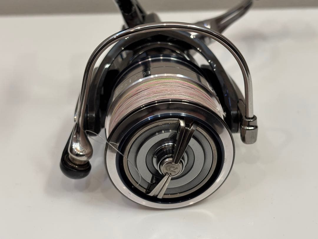 ダイワ18イグジスト 3000s-c