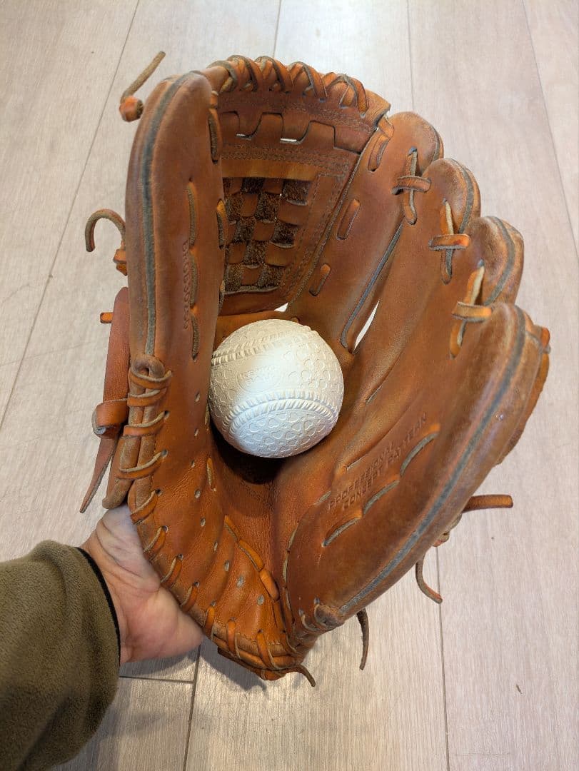 ZETT プロステイタス 軟式グローブ　源田モデル