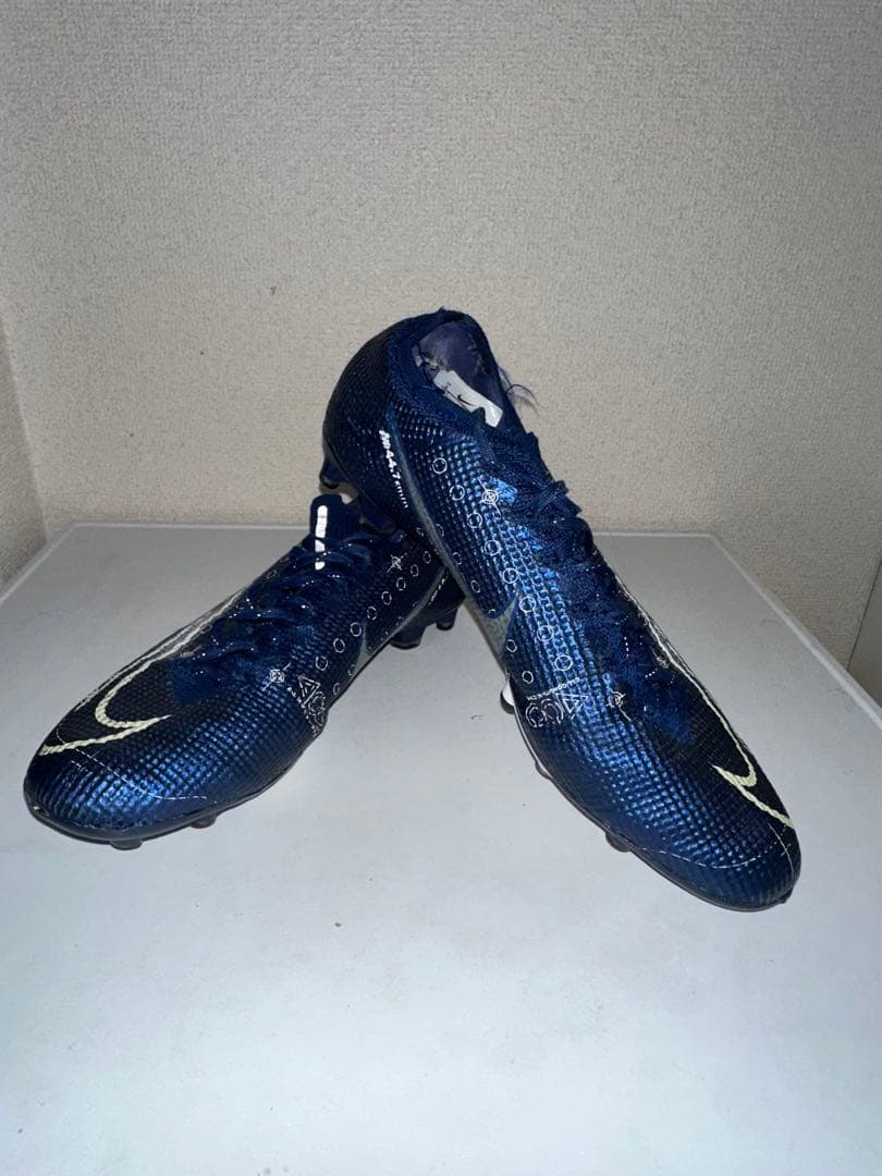 【廃盤モデル】 NIKEマーキュリアルヴェイパー AG