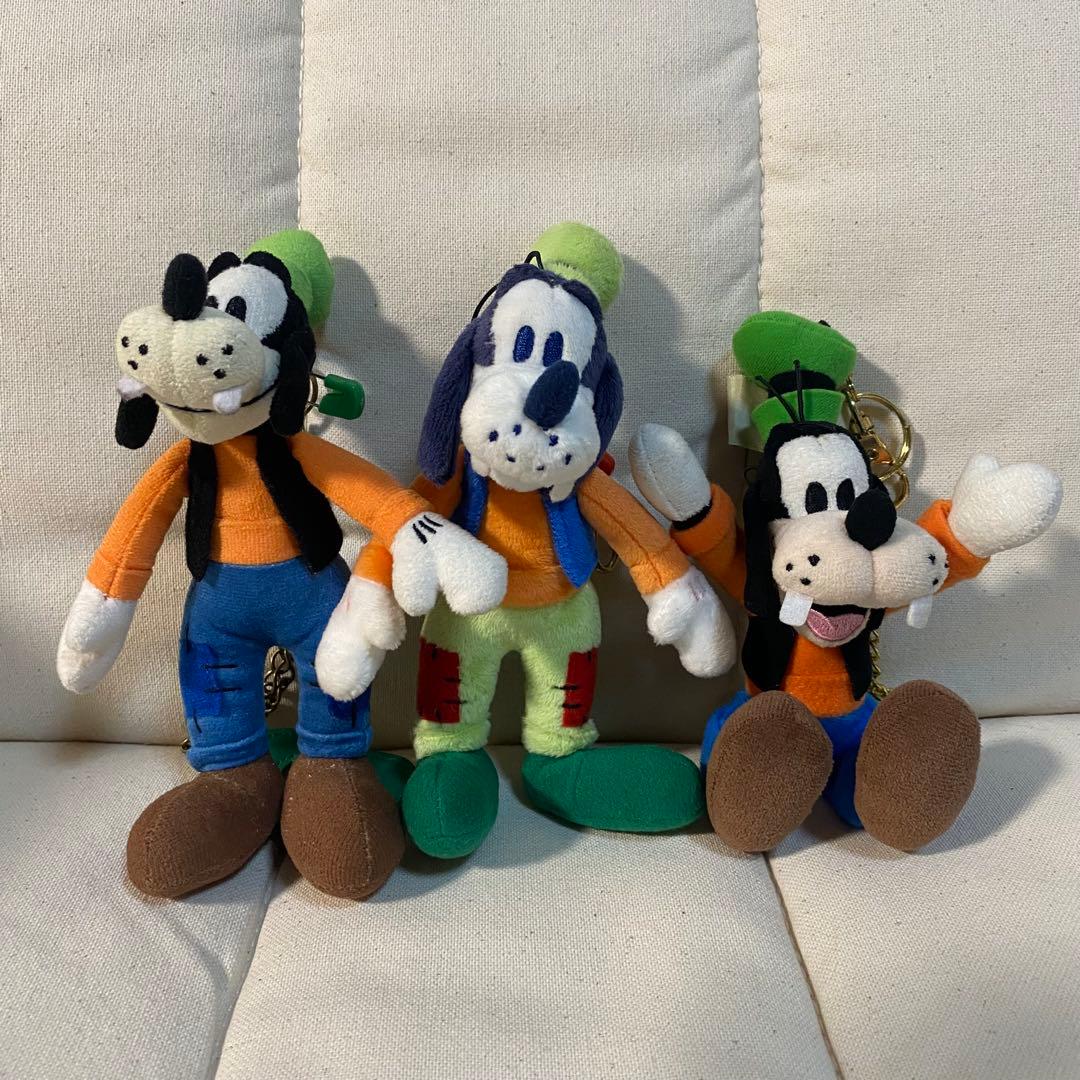 ユ*キ様 ディズニー　グーフィー マックス　ぬいぐるみ　キーチェーン　など　まと