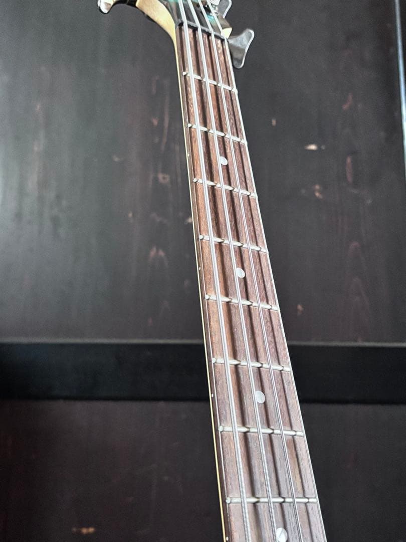 Ibanez 4弦エレキベース