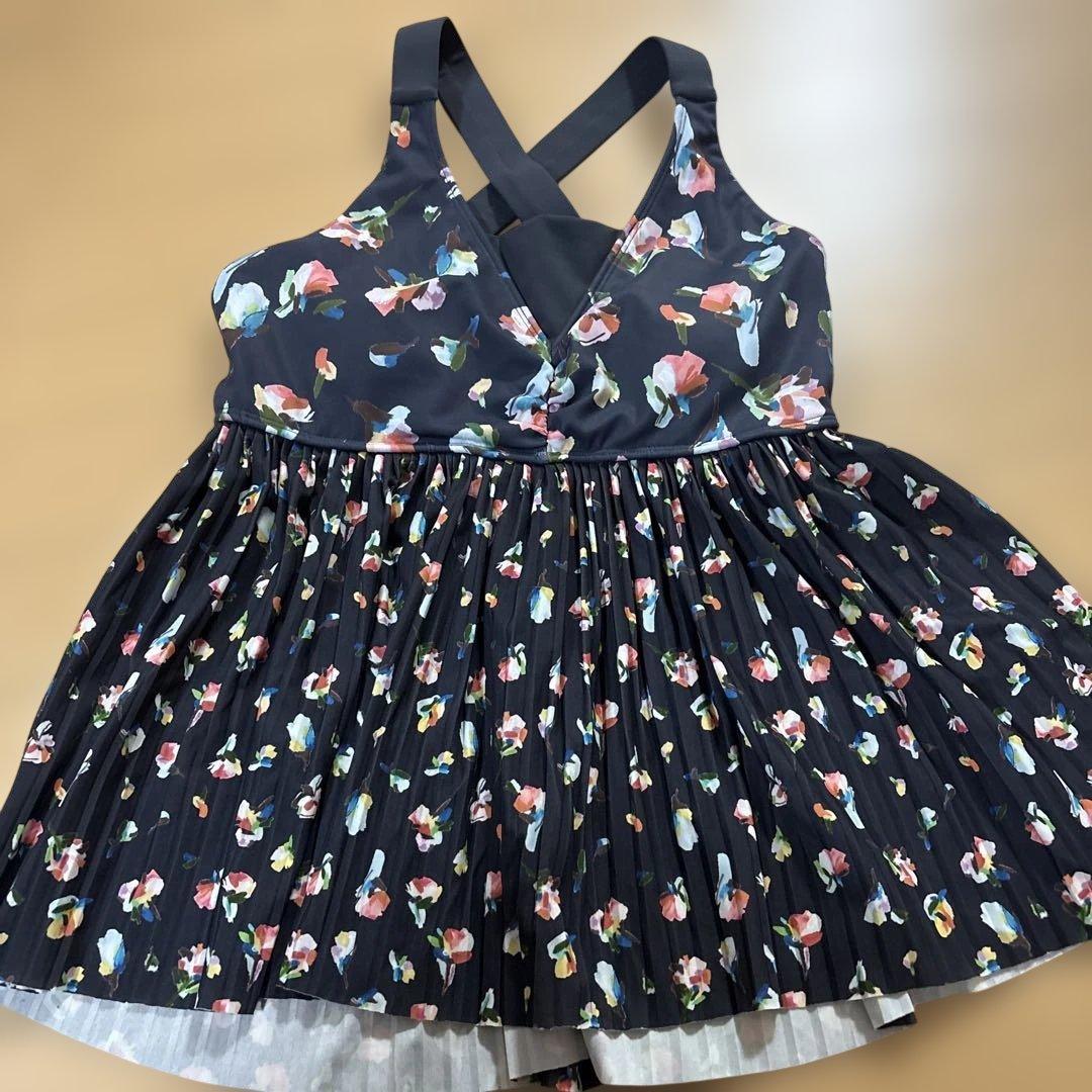 SUKALA ローズプリントプリーツタンクトップ