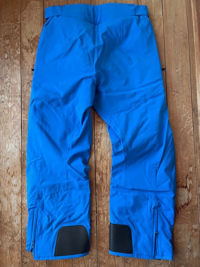 オンヨネサロモンワッペン付　ウェア上下　XOサイズ