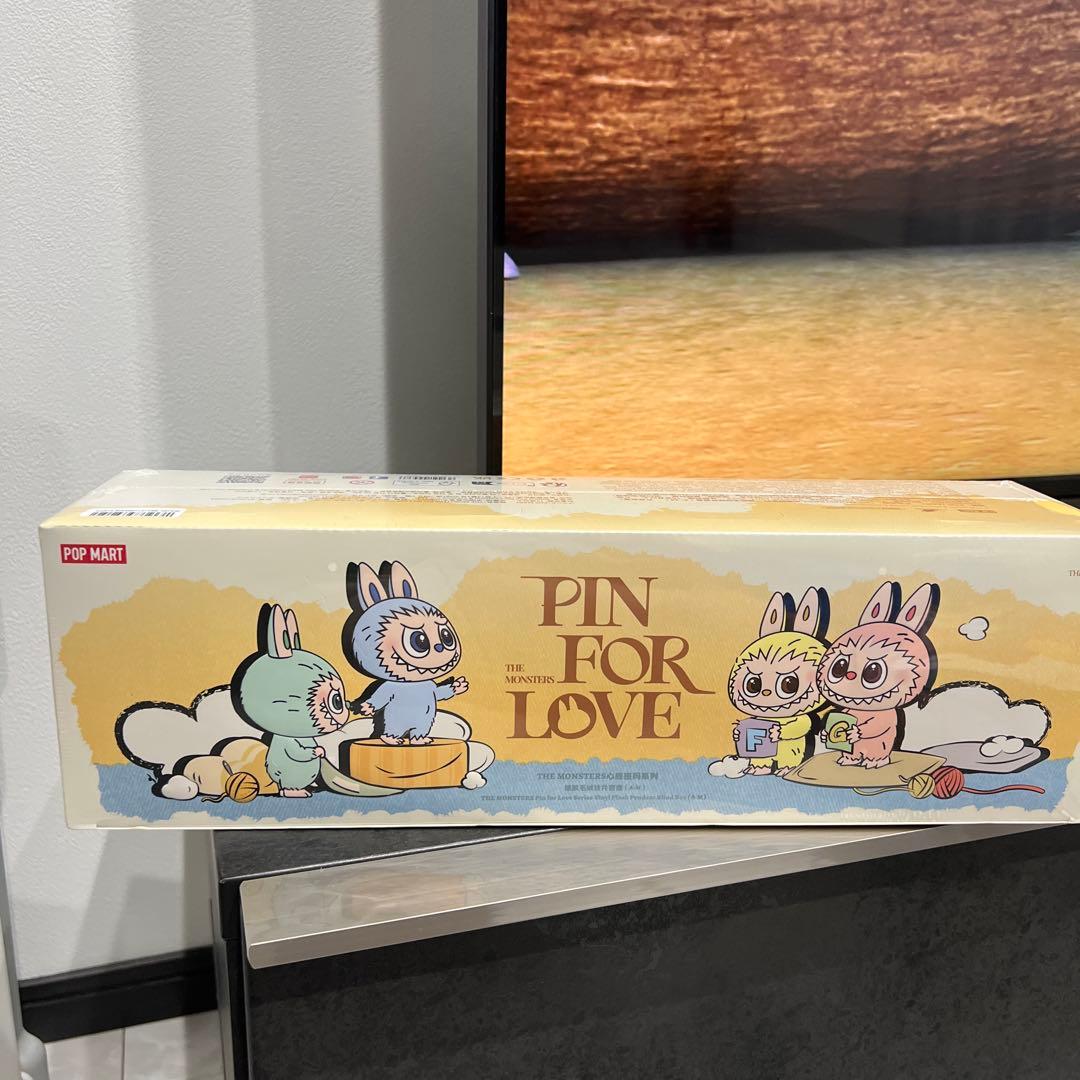 未開封 正規品ラブブPOP MART PIN FOR LOVEイニシャル