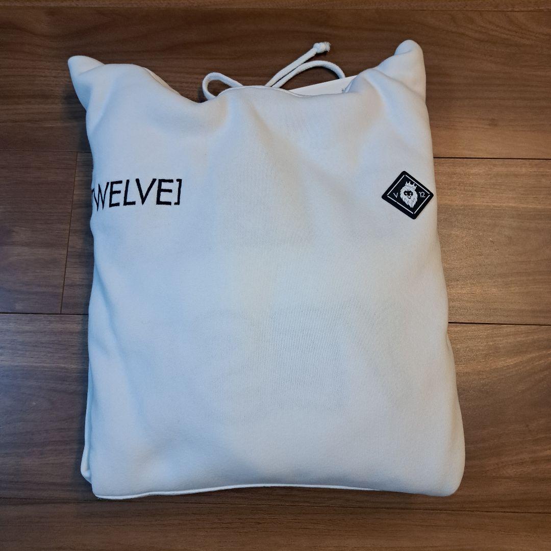 新品ゴルフウェア☆V12☆¥27500☆タグ付き☆メンズL